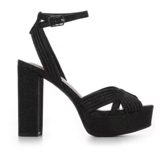 Delicious Shoes - Delicious Black Strappy Platform Heels